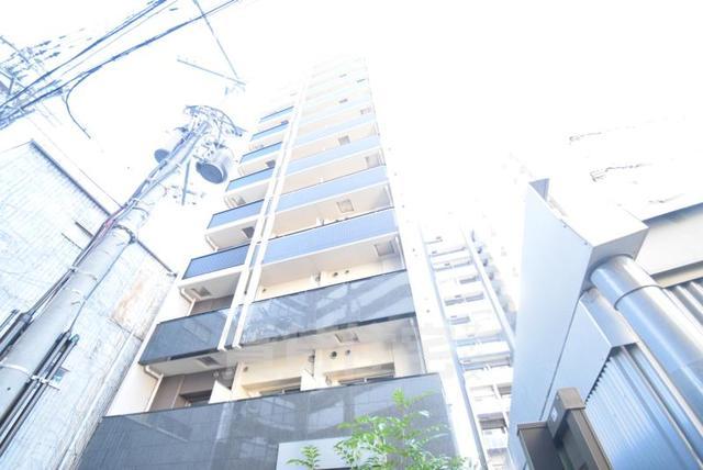 【大阪市浪速区塩草のマンションの建物外観】