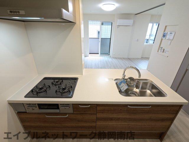 キッチン　お料理しやすいキッチンです