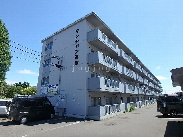 札幌市白石区本通のマンションの建物外観