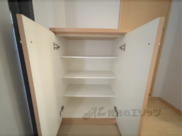 収納　下駄箱