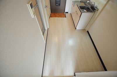 エントランス　キッチンスペース