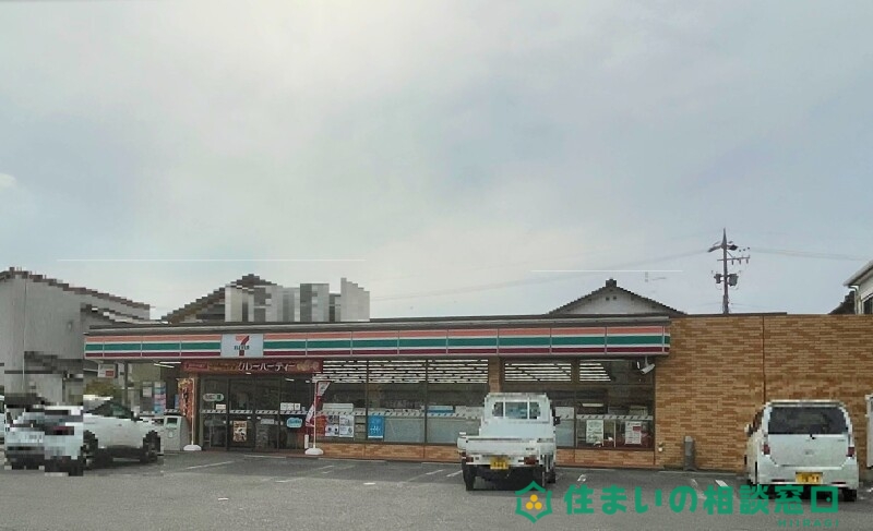 【岡崎市寿町のアパートのコンビニ】