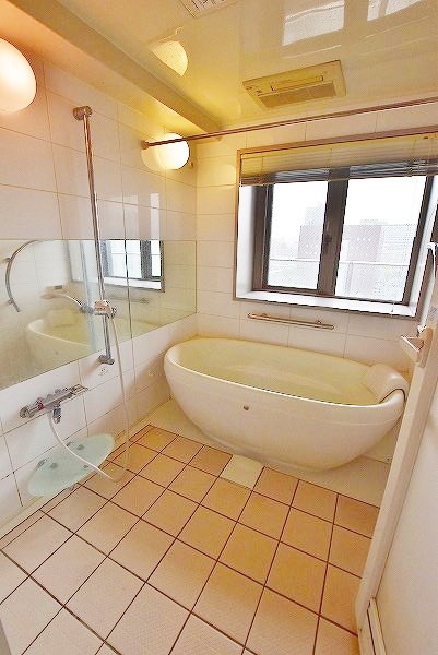 バス・シャワールーム　★浴室★