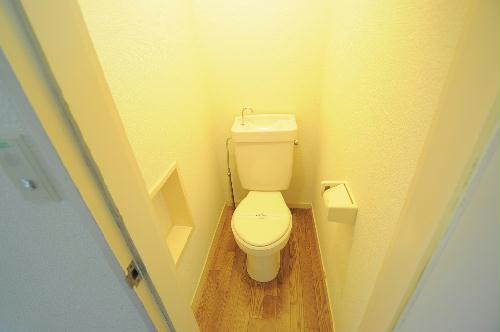 トイレ　仕様・設備は現状と異なる場合有。現状優先