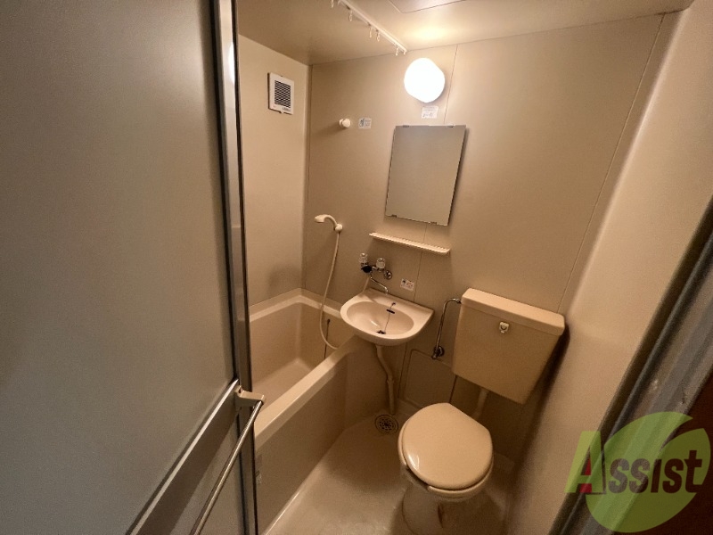 バス・シャワールーム