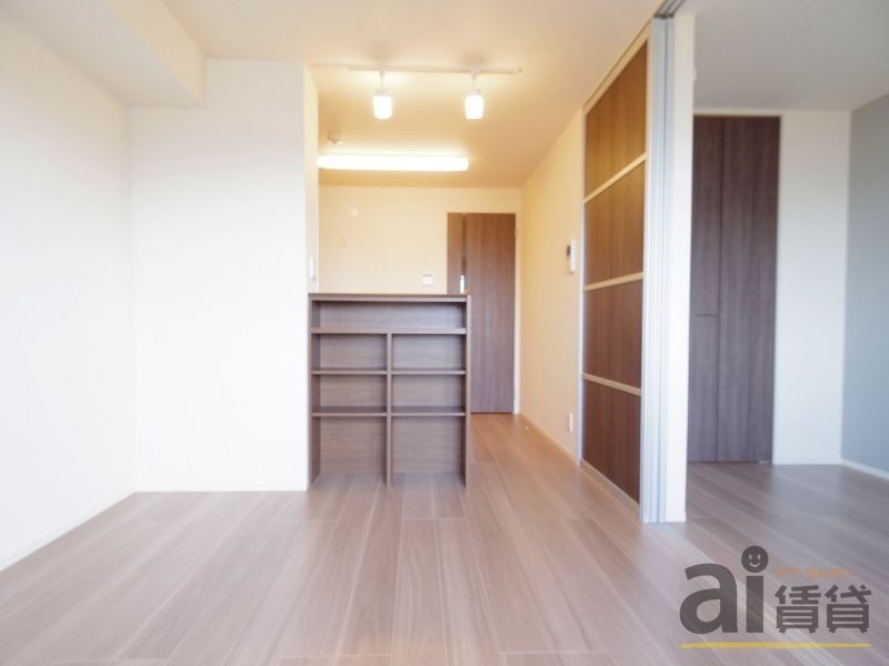 居室・リビング　※別号室写真です