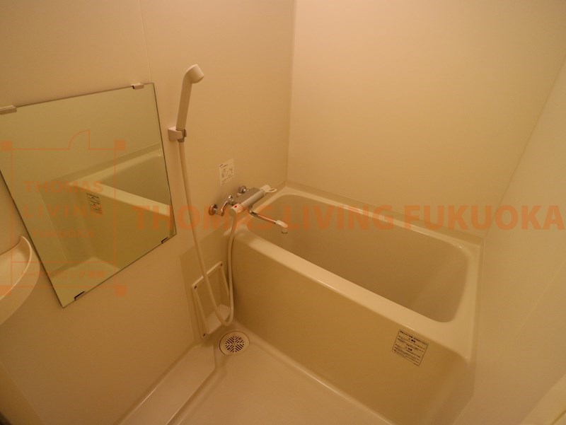 バス・シャワールーム　写真は同型別物件・現況優先