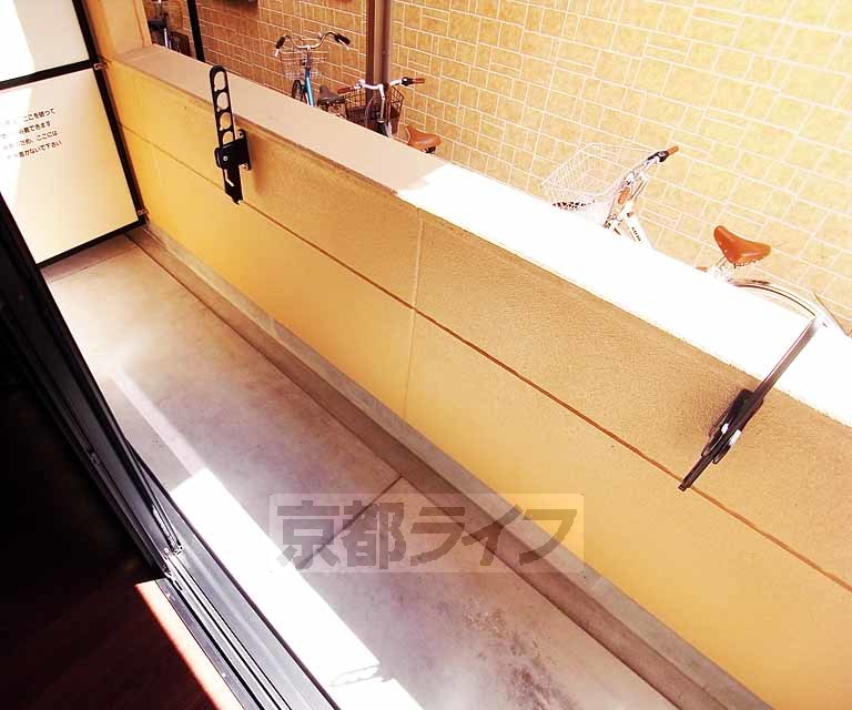 バルコニー　南向きです