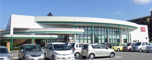 スーパー　ニュー三久泉が丘店（スーパー）まで202m