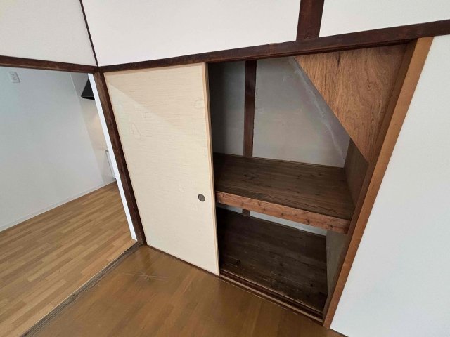 五色山7丁目戸建の内装写真