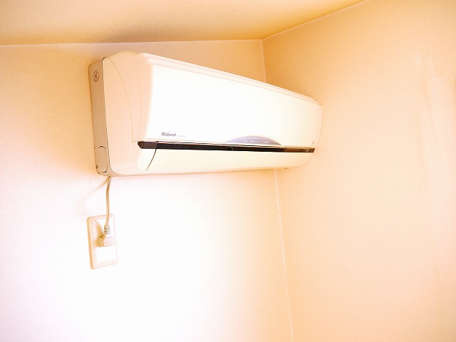 その他設備　エアコンついてます