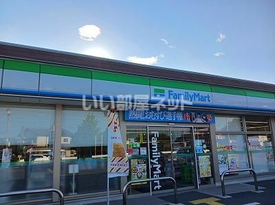 コンビニ　ファミリーマート 熊谷石原店（コンビニ）まで988m