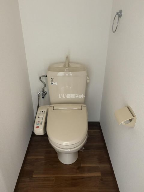 オーベルジュ紫竹山Iのトイレ写真
