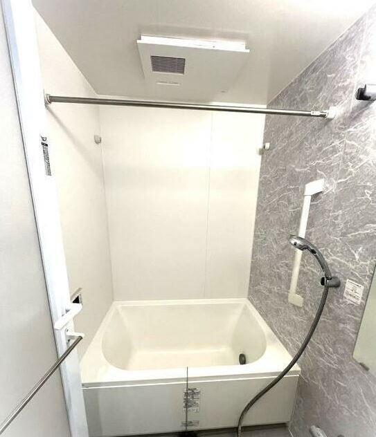 バス・シャワールーム　※同部件の別部屋です。