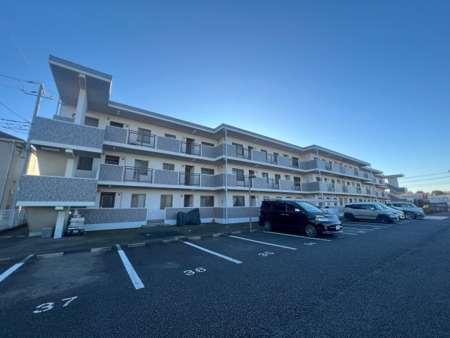 建物外観　物件、駅でお待ち合わせでのご案内歓迎！