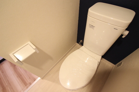 トイレ　※別部屋の写真です