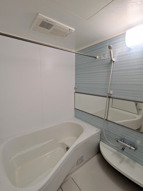 バス・シャワールーム　☆清潔感のあるお風呂☆