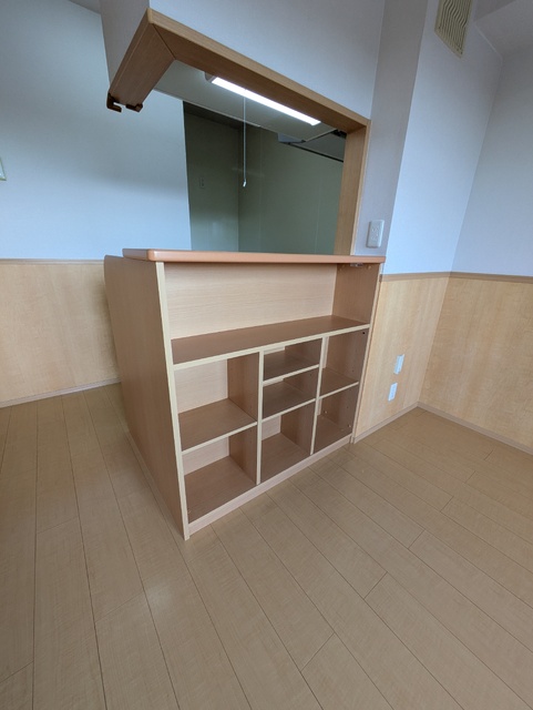 その他設備　☆棚付きの対面キッチン☆