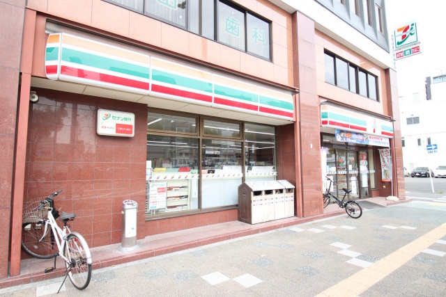 コンビニ　セブン－イレブン　名古屋浅間町店（コンビニ）まで100m