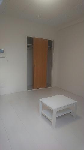 収納　居間　収納・机