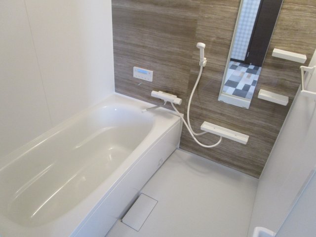 バス・シャワールーム　日々の暮らしに欠かせないお風呂です