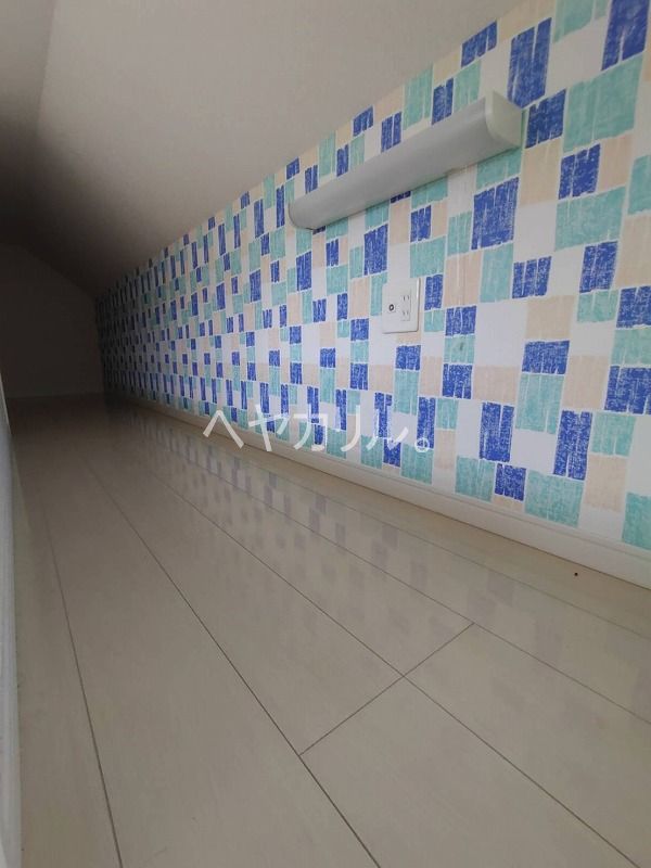 収納　ロフト　同シリーズ参考写真