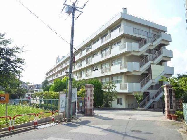 中学校　東浦和中学校（中学校）まで800m