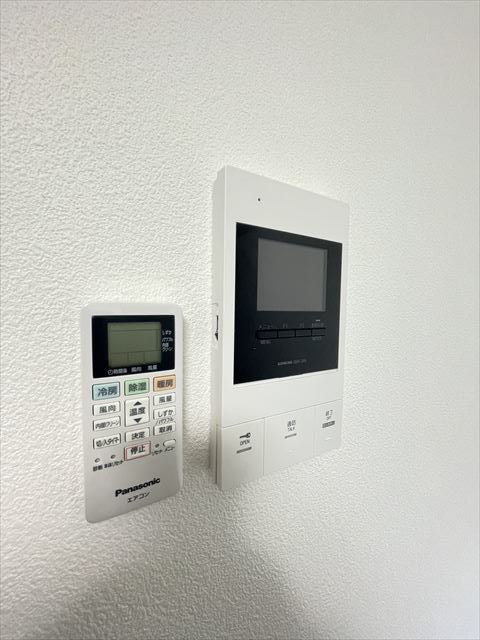 セキュリティ　tvモニター付きインターホン