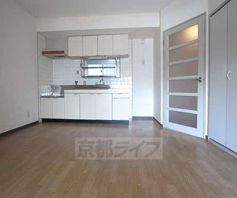 居室・リビング　８帖ＬＤＫです。