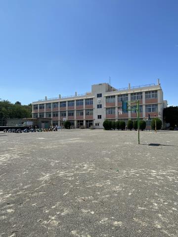 小学校　大和市立福田小学校（小学校）まで994m
