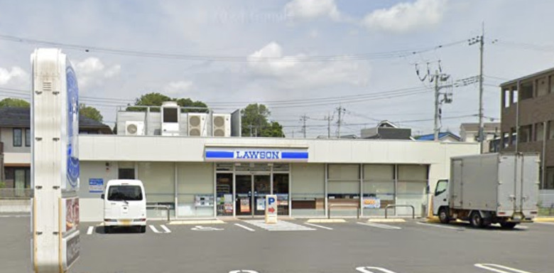 コンビニ　ローソン 流山鰭ケ崎駅前店（コンビニ）まで1008m