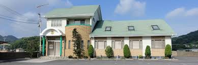 病院　しろやま歯科クリニック（病院）まで716m