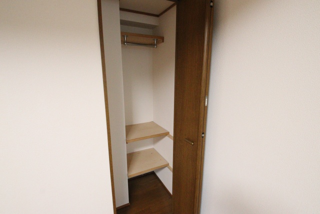 収納　※別号室のお写真のため現況優先
