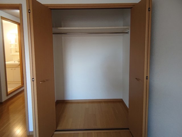 収納　同物件、別号室の写真です。