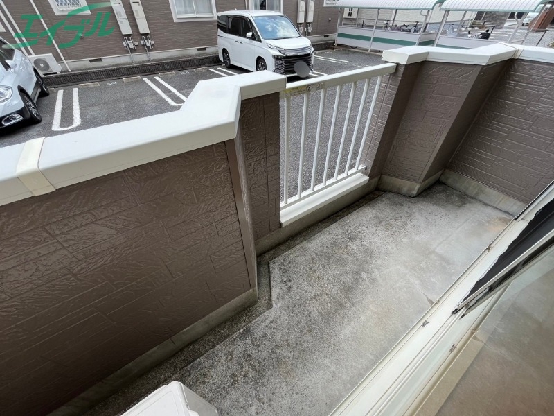 バルコニー　別部屋参考写真です。