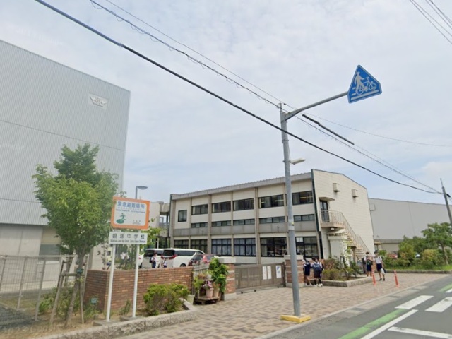 中学校　浜松市立蜆塚中学校（中学校）まで800m