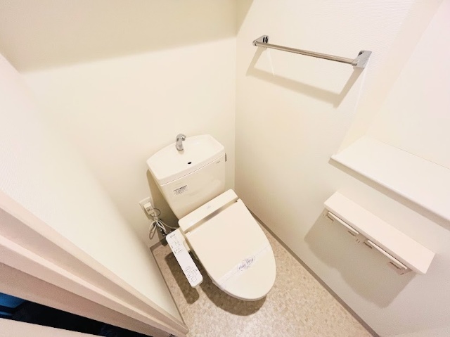 トイレ　バス・トイレ別です！