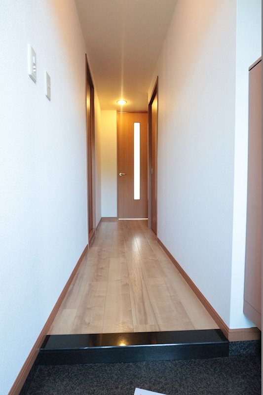 玄関　広々とした玄関。