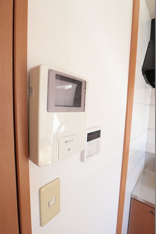 セキュリティ　モニターフォン完備で安心です。