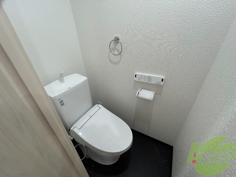 トイレ　トイレにはウォッシュレット機能がついています。