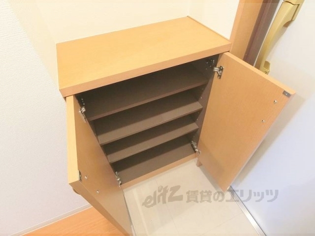 収納　下駄箱
