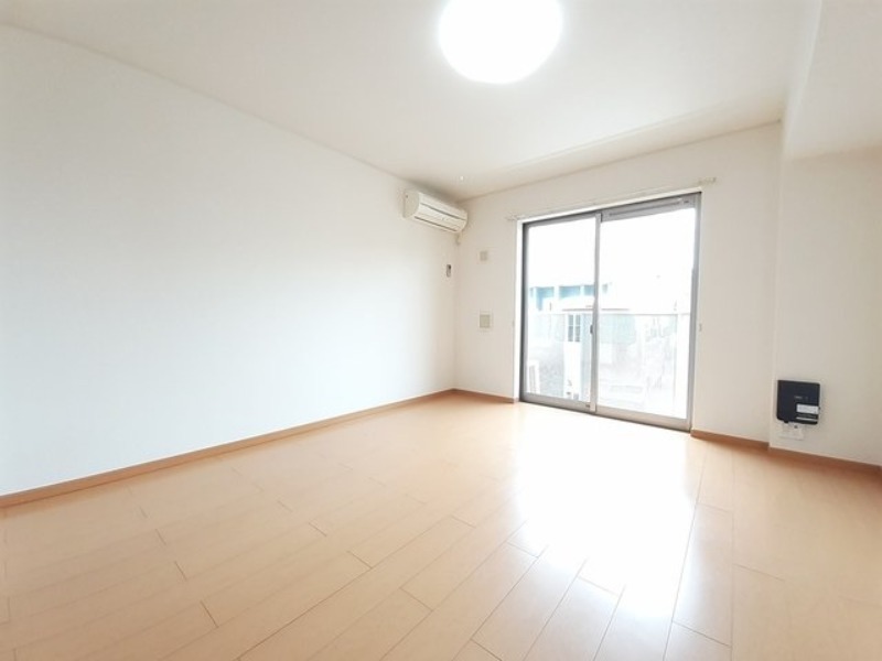 居室・リビング　図面と現状に相違がある場合には現状を優先