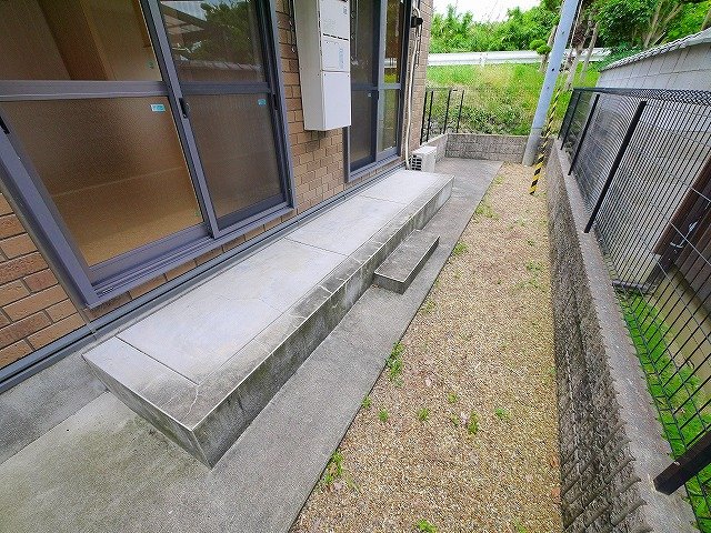 庭　お庭が付いています