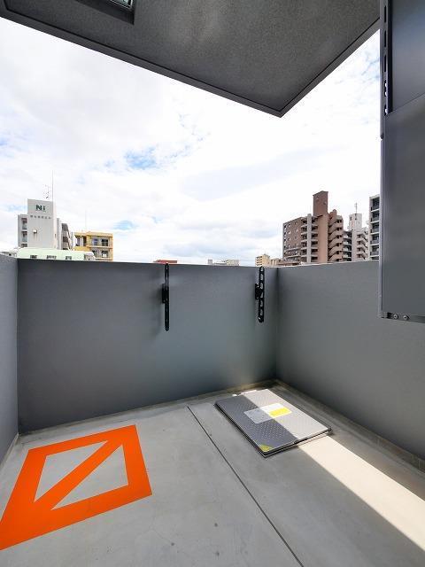 バルコニー　現状優先です