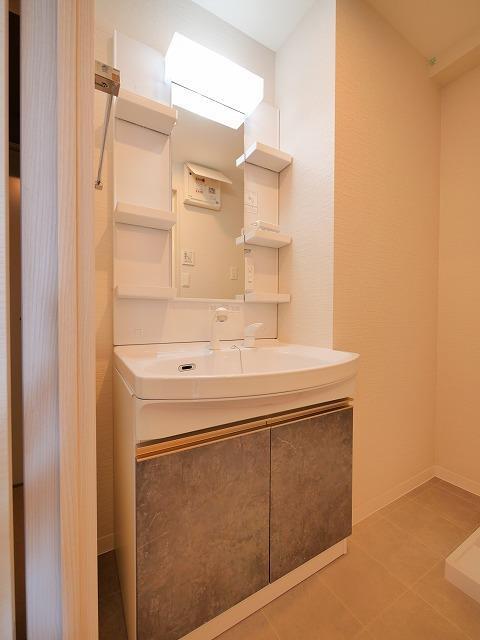 洗面設備　現状優先です