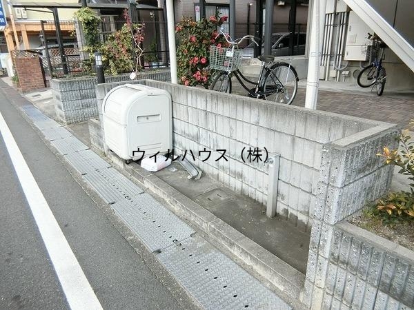 その他共有部分　ダストボックス！