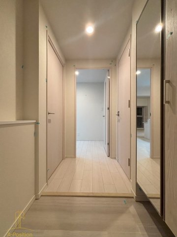 玄関　スプランディッド上本町WEST