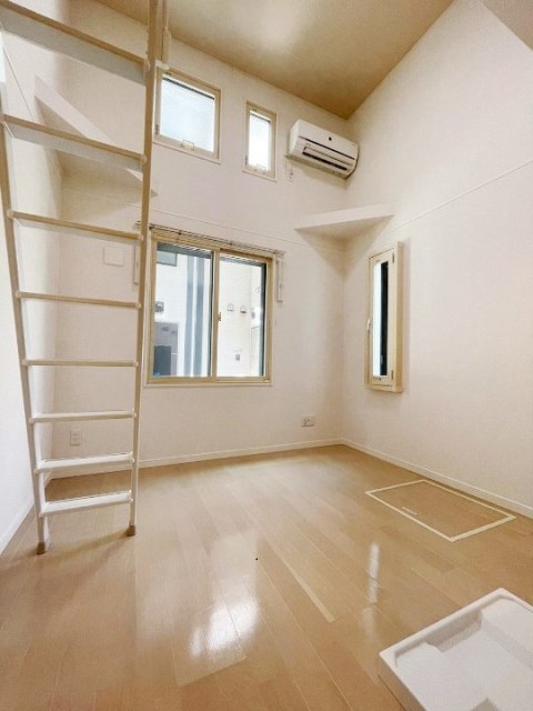 居室・リビング　同仕様タイプ