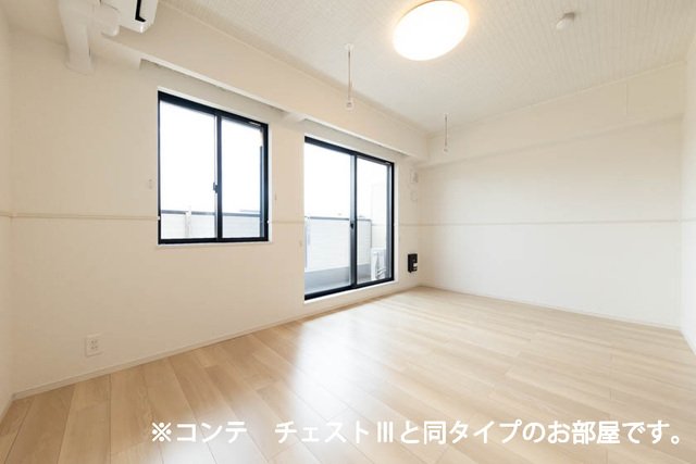 居室・リビング　居間です