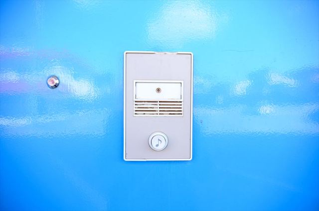 セキュリティ　玄関チャイム